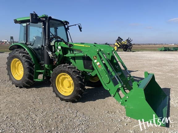 Image of John Deere 5120M equipment image 1