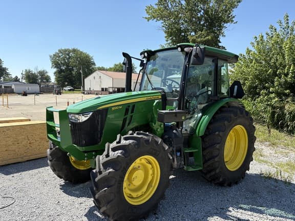 Image of John Deere 5120M equipment image 1