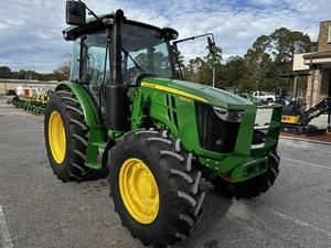2025 John Deere 5130M Image