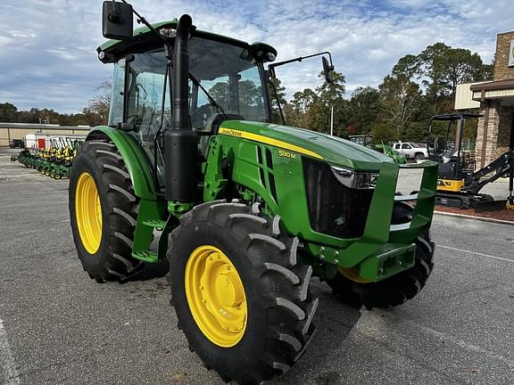 Image of John Deere 5130M equipment image 2