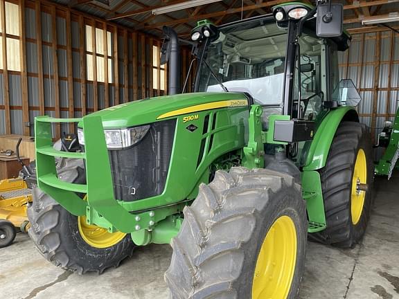 Image of John Deere 5130M equipment image 2