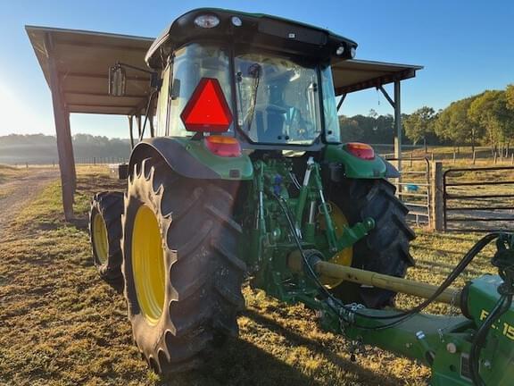 Image of John Deere 5130M Image 1