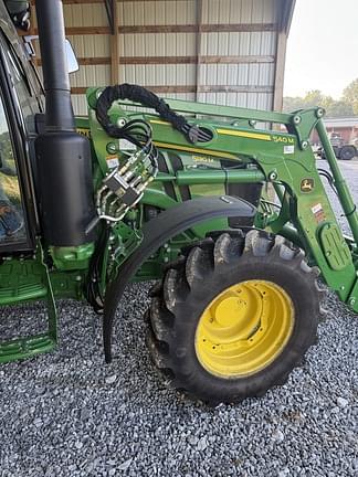 Image of John Deere 5130M equipment image 3