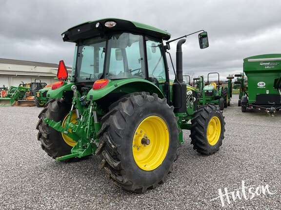 Image of John Deere 5130M equipment image 3