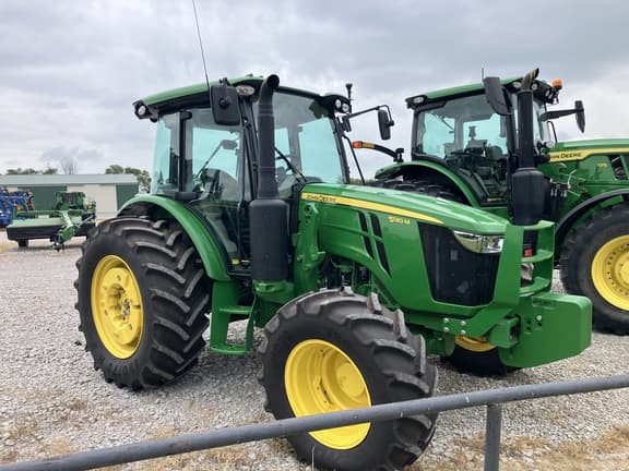 Image of John Deere 5130M equipment image 1