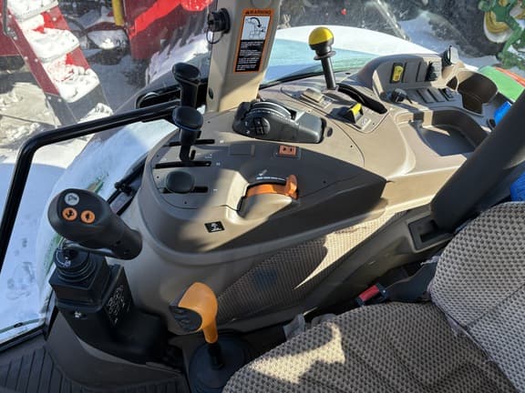 Image of John Deere 5130M equipment image 3