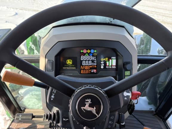 Image of John Deere 5130M equipment image 4