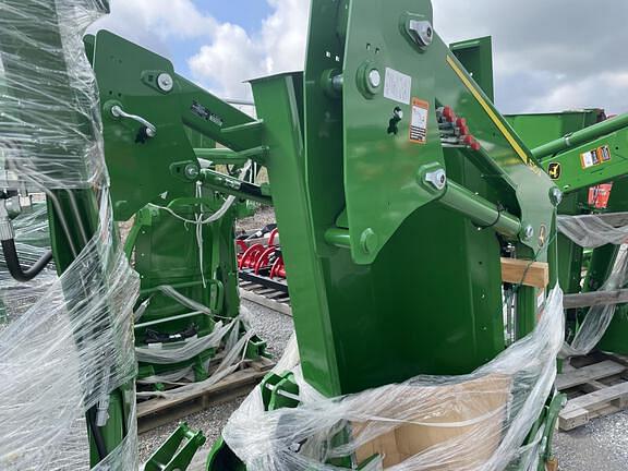 Image of John Deere 520M Primary Image