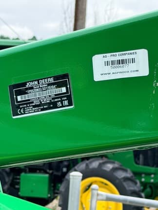 Image of John Deere 520M Image 1
