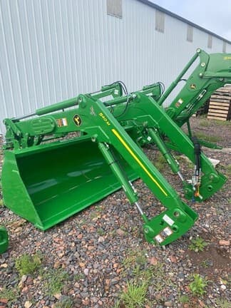 Image of John Deere 540M equipment image 2