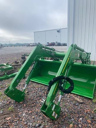 Image of John Deere 540M equipment image 3
