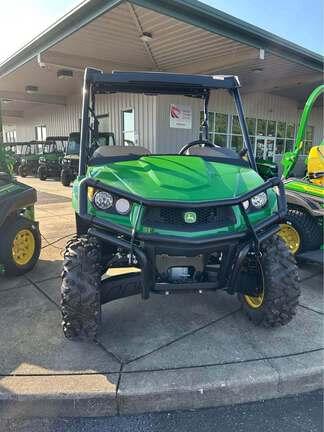 Main image John Deere XUV 560E