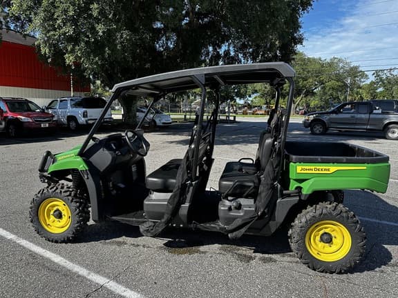 Image of John Deere XUV 560E S4 equipment image 1