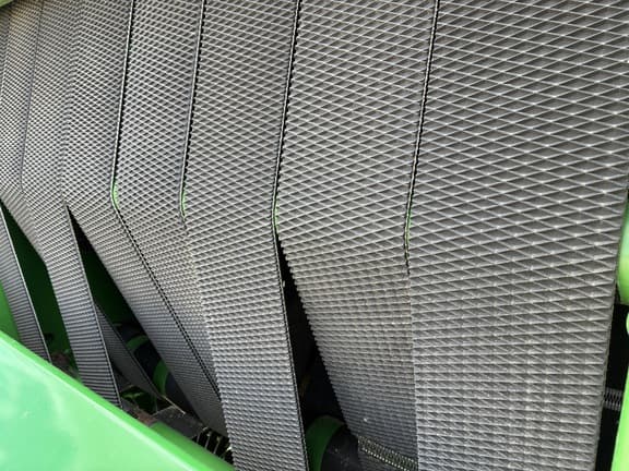 Image of John Deere 561M equipment image 1