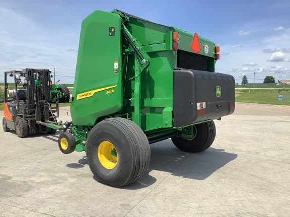 Image of John Deere 561M equipment image 2