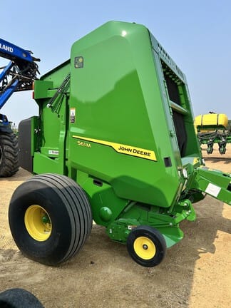 Main image John Deere 561M