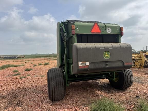 Image of John Deere 561M equipment image 2