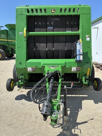 Image of John Deere 561M equipment image 2