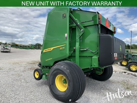 Image of John Deere 561M Silage Special equipment image 2