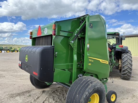 Image of John Deere 561M equipment image 2