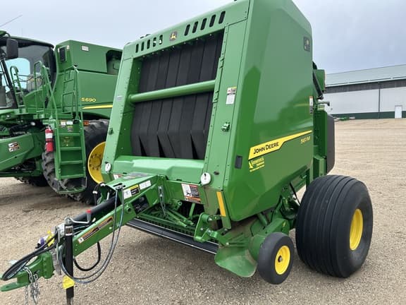 Image of John Deere 561M equipment image 1