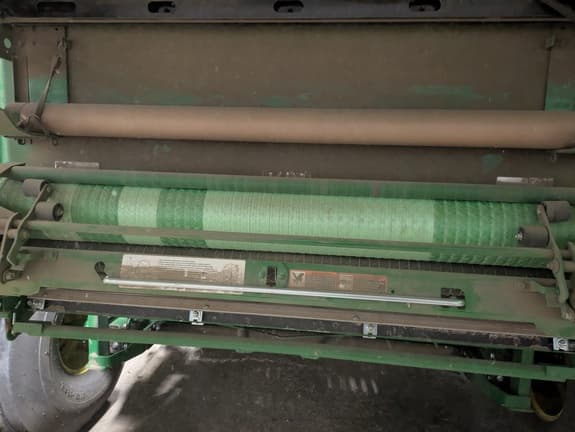 Image of John Deere 561M equipment image 4