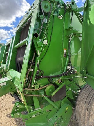 Image of John Deere 561M equipment image 2