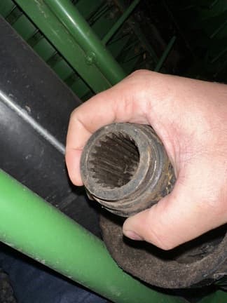 Image of John Deere 561R equipment image 4