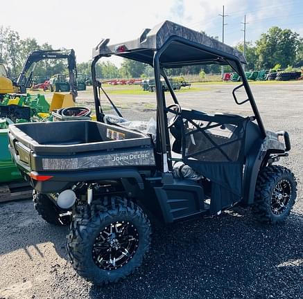 Image of John Deere XUV 590M equipment image 3