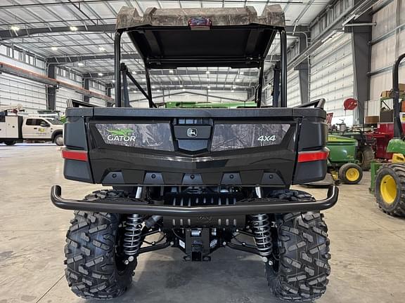 Image of John Deere XUV 590M equipment image 3