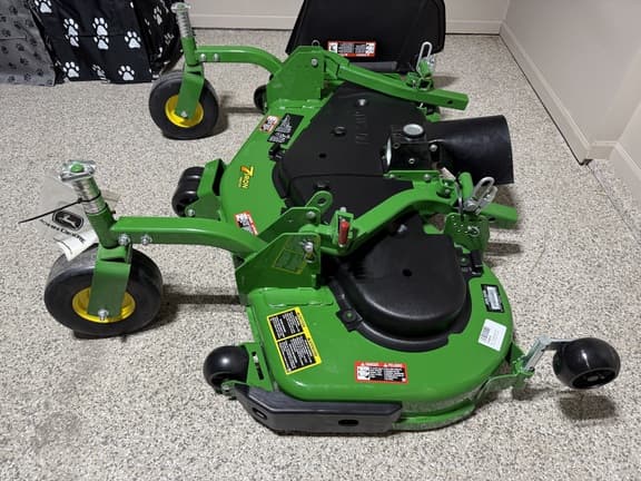 Image of John Deere 7 Iron Pro 60 Image 1