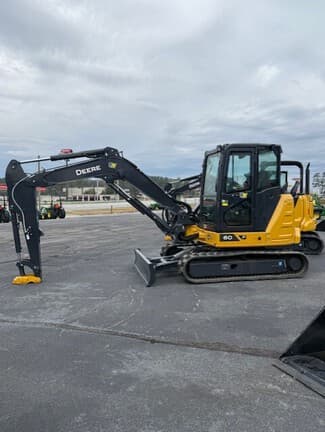 Image of John Deere 60P equipment image 2