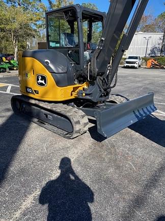 Image of John Deere 60P equipment image 2