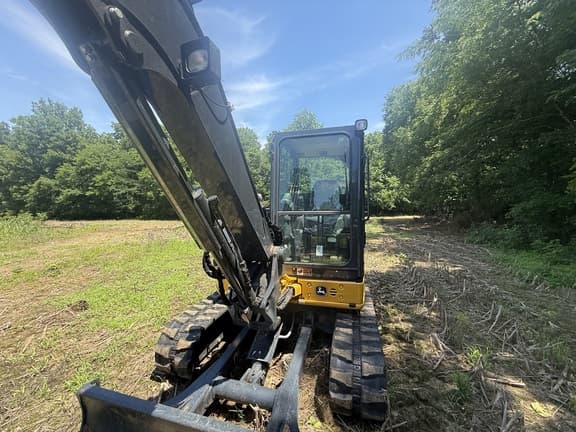 Image of John Deere 60P equipment image 4