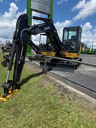 Image of John Deere 60P equipment image 3