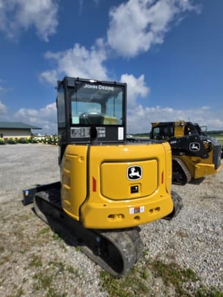 Image of John Deere 60P equipment image 1