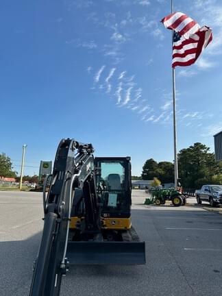 Image of John Deere 60P equipment image 2