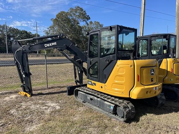 Image of John Deere 60P equipment image 1