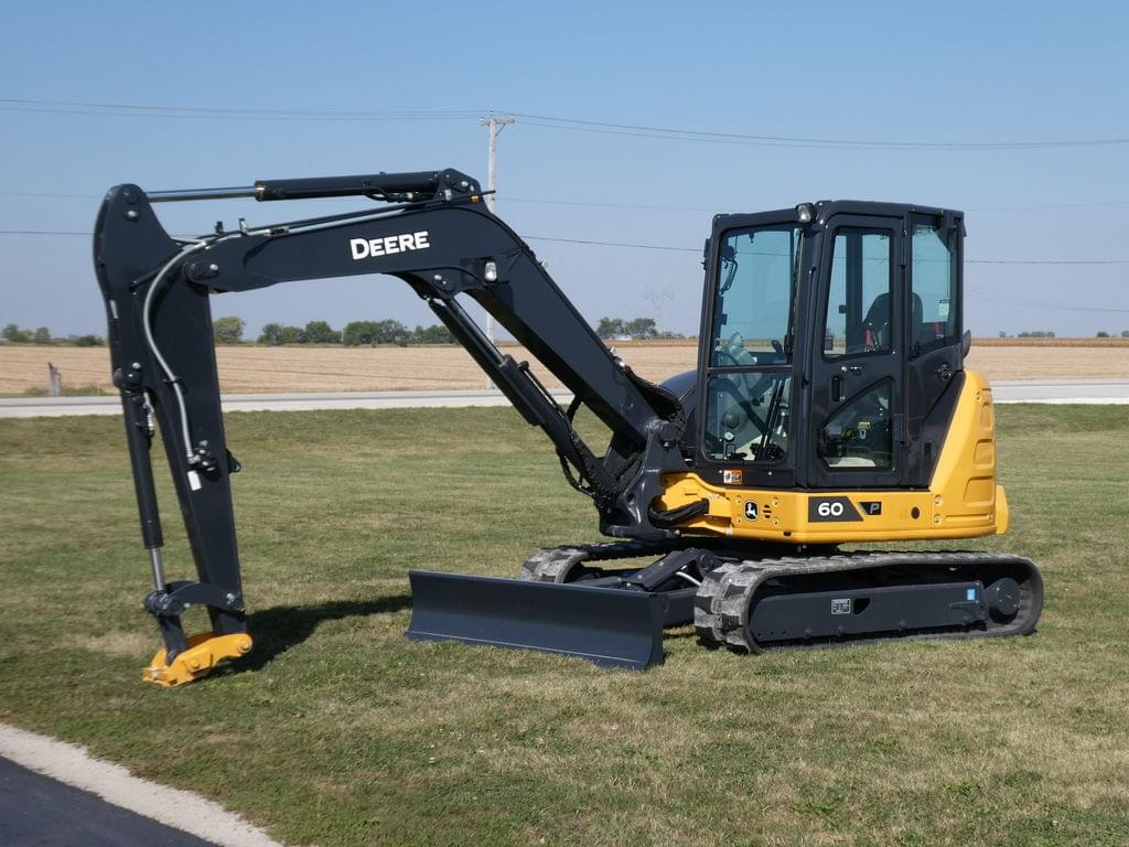 Image of John Deere 60P Image 0