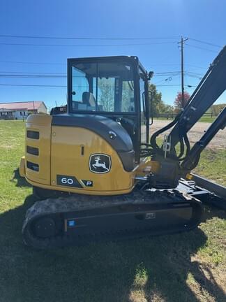 Image of John Deere 60P equipment image 4
