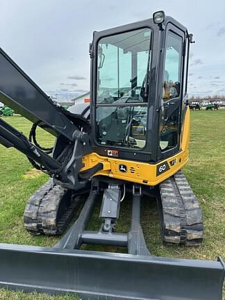 Image of John Deere 60P equipment image 1