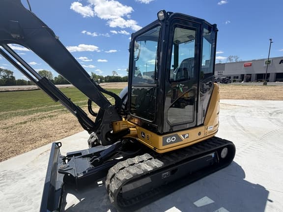 Image of John Deere 60P Primary image