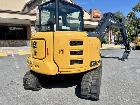 Image of John Deere 60P equipment image 1
