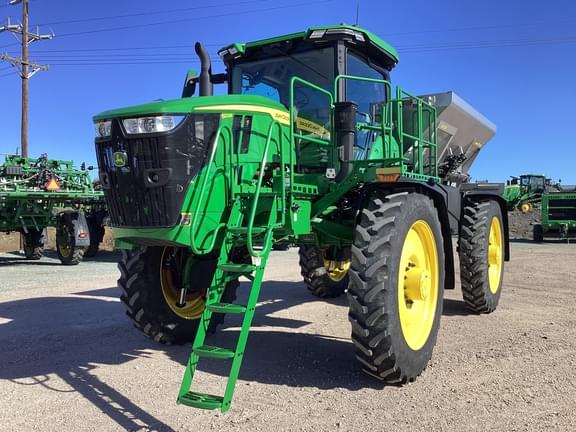 Image of John Deere 600R equipment image 2