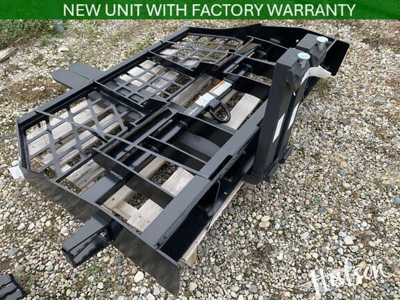 2025 John Deere Pallet Forks Equipment Image0