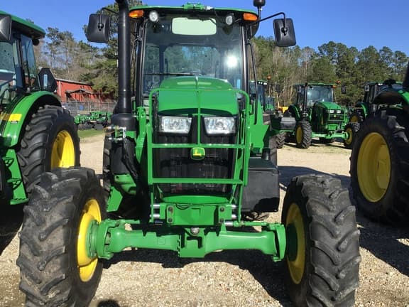 Image of John Deere 6105E equipment image 2