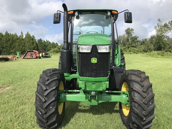 Image of John Deere 6105E equipment image 2