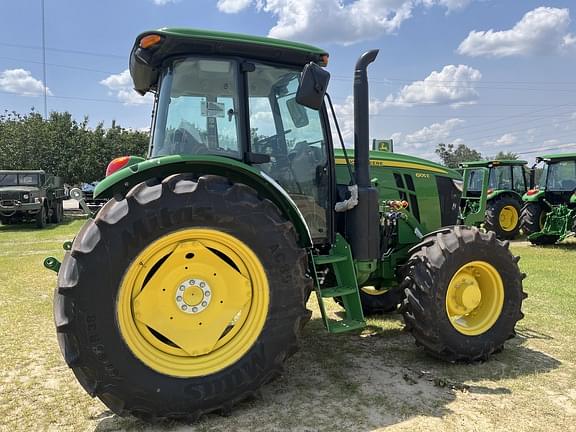 Image of John Deere 6105E equipment image 2