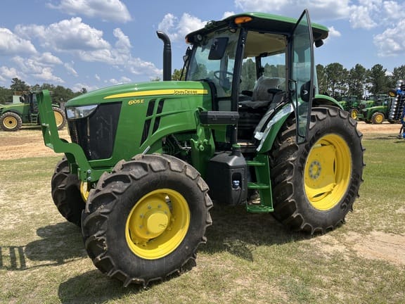 2025 John Deere 6105E Equipment Image0