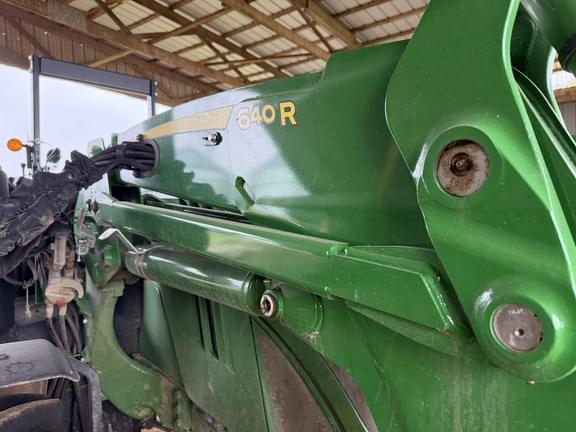 Image of John Deere 6110M equipment image 4